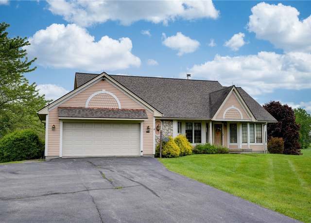 Property at 3161 County Road 20, Seneca, NY 14561, 3 beds, 2 baths