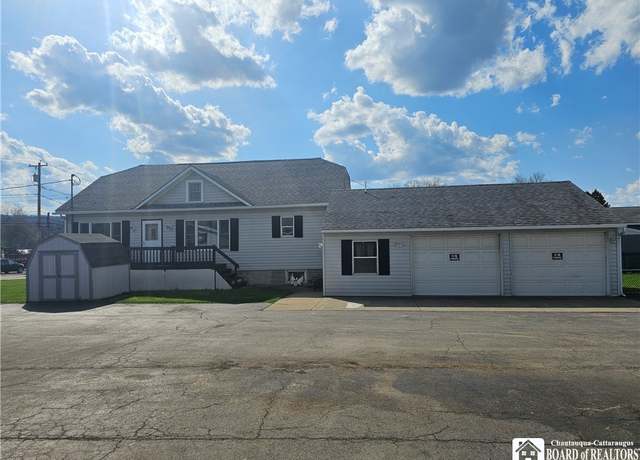 Property at 1618 Route 417 St, Olean, NY 14760, 2 beds, 1.5 baths