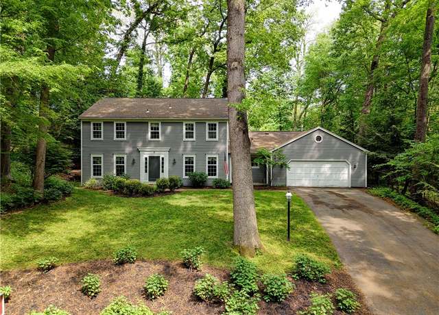 Property at 5 Sassafras Ln, Pittsford, NY 14534, 4 beds, 2.5 baths