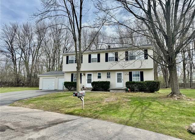 Property at 67-69 Havenwood Holw, Perinton, NY 14450, 6 beds, 3 baths