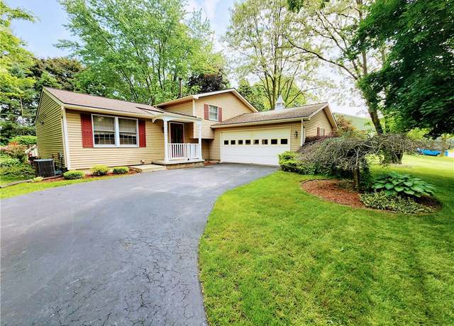 Property at 508 Countess Dr, Henrietta, NY 14586, 4 beds, 1.5 baths