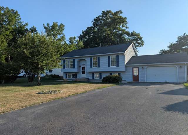 Property at 8527 Brookview Dr, Richmond, NY 14471, 4 beds, 2.5 baths