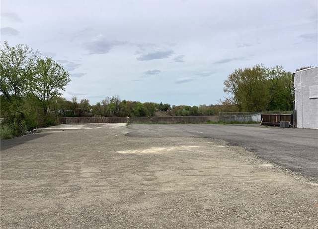 Property at 159 Conklin Ave, Binghamton-city, NY 13903