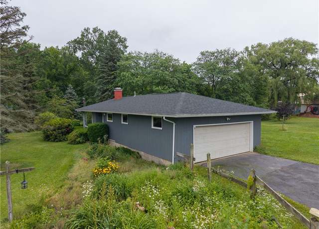 Property at 2105 Ireland Rd, Clarkson, NY 14420, 2 beds, 1.5 baths