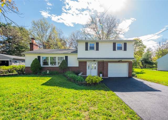 Property at 132 Kirk Rd, Greece, NY 14612, 3 beds, 1.5 baths