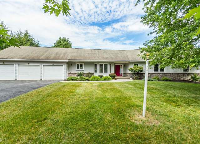 Property at 6100 Rossier Rd, Canandaigua Town, NY 14424, 3 beds, 2.5 baths