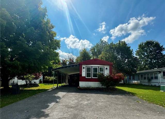 Property at 21 Briarwood, Batavia-town, NY 14020, 2 beds, 1 bath