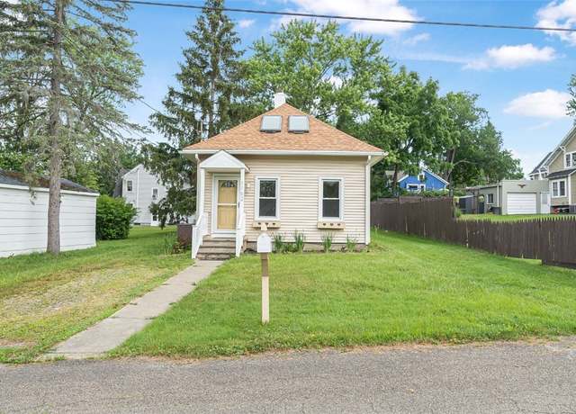 Property at 1162 Draper Ave, Elmira, NY 14905, 2 beds, 1 bath