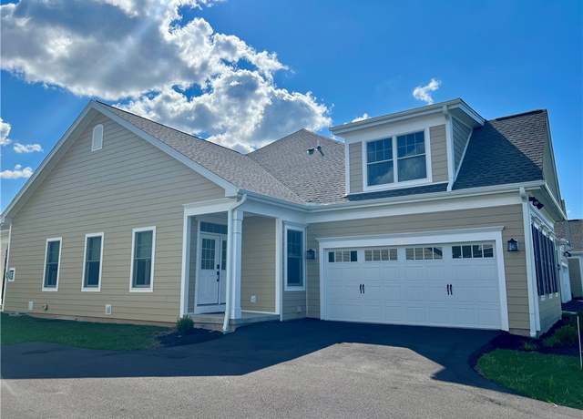 Property at 241 Bretlyn Cir, Brighton, NY 14618, 3 beds, 3 baths