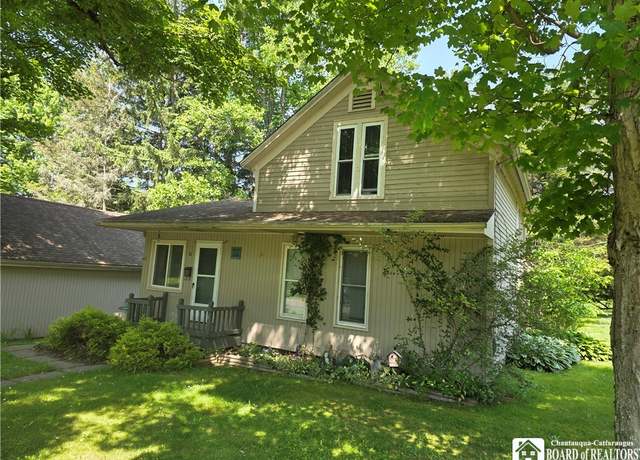 Property at 31 W Marvin St, Chautauqua, NY 14757, 3 beds, 2 baths