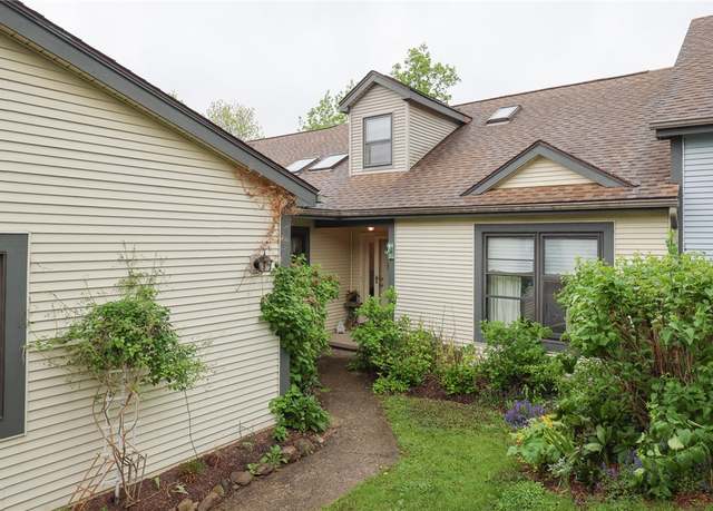 Property at 56 Midlakes Dr, Canandaigua-city, NY 14424, 3 beds, 3 baths