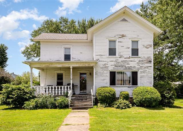 Property at 5043 Gray St, Rose, NY 14516, 3 beds, 1.5 baths