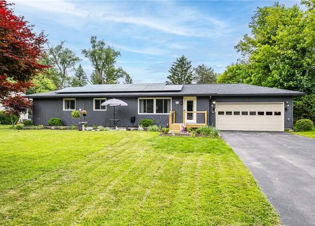 Property at 40 Indian Trl, Perinton, NY 14450, 3 beds, 1 bath