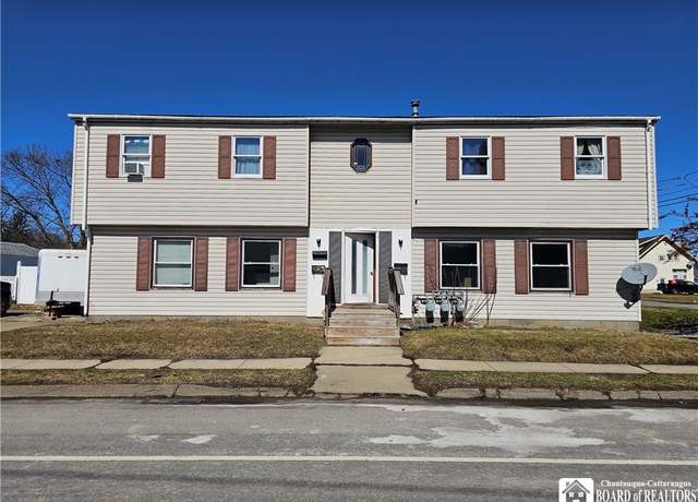 Property at 201 N 18th St, Olean-city, NY 14760, 3 beds, 3 baths