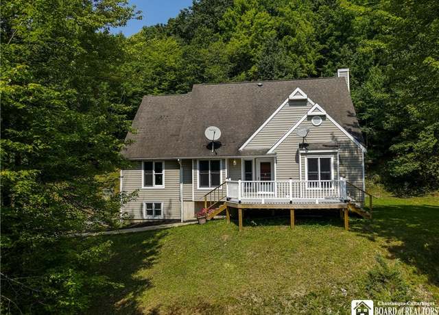 Property at 158 Hawthorn Ln, Allegany, NY 14706, 4 beds, 3.5 baths