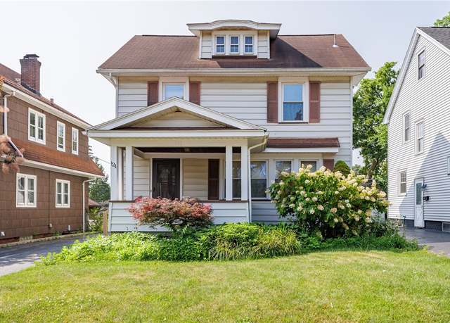Property at 121 Harwick Rd, Irondequoit, NY 14609, 3 beds, 1 bath