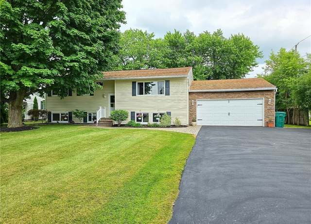 Property at 40 Ice Rose Ln, Henrietta, NY 14623, 4 beds, 2 baths