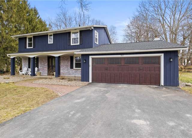 Property at 161 Timber Brook Ln, Penfield, NY 14526, 3 beds, 2.5 baths