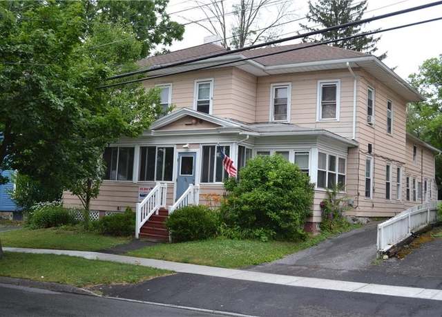 Property at 38 Chapin St, Canandaigua City, NY 14424, 9 beds