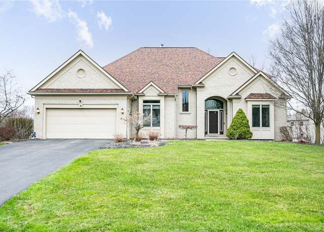 Property at 8 Pearlstone Dr, Perinton, NY 14526, 4 beds, 2.5 baths