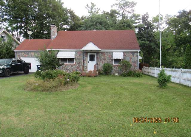 Property at 452 West Ave, Arcadia, NY 14513, 2 beds, 1 bath