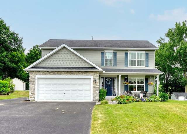 Property at 111 Southend Sq, Henrietta, NY 14586, 3 beds, 2.5 baths