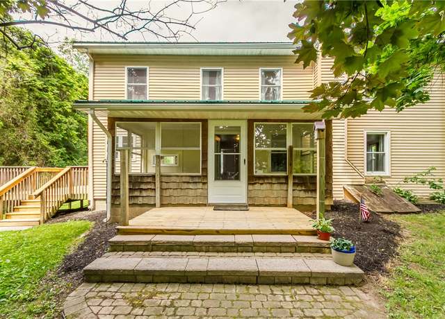 Property at 731 Preece Rd, Phelps, NY 14456, 2 beds, 2 baths