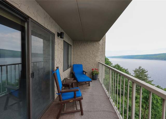 Property at 135 Cliffside Dr, South Bristol, NY 14424, 2 beds, 2 baths