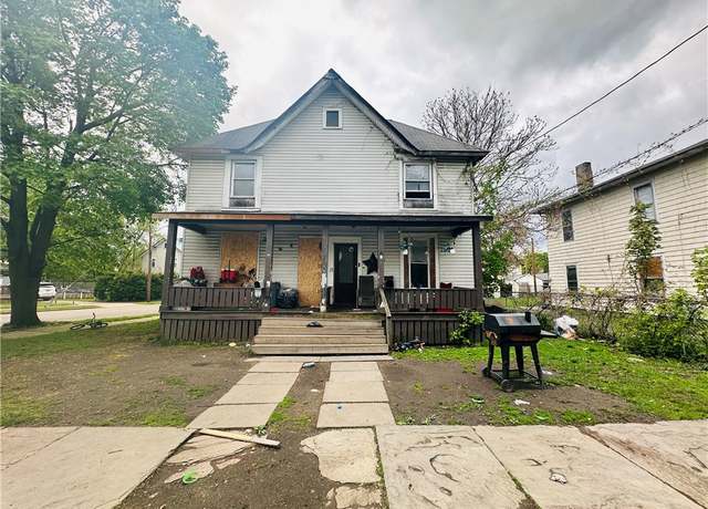 Property at 1001 Oak St, Elmira-city, NY 14901, 4 beds, 2.5 baths