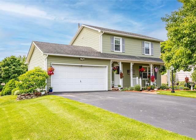 Property at 367 Farrell Road Ext, Henrietta, NY 14586, 3 beds, 1.5 baths