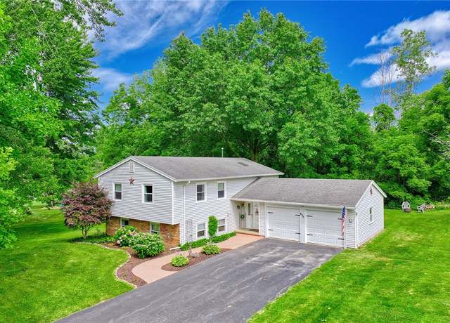 Property at 435 Bills Rd, Walworth, NY 14502, 5 beds, 1.5 baths
