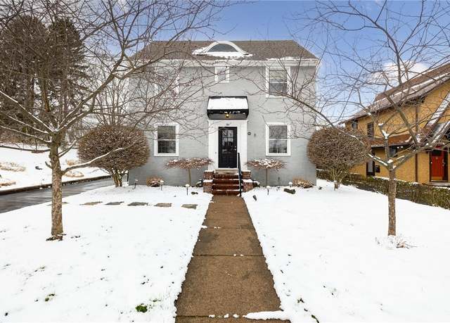Property at 96 Highwood Rd, Irondequoit, NY 14609, 3 beds, 1.5 baths
