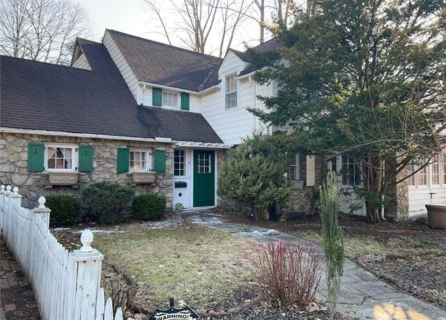 Property at 5 Eaton Ave, Norwich-city, NY 13815, 3 beds, 2 baths