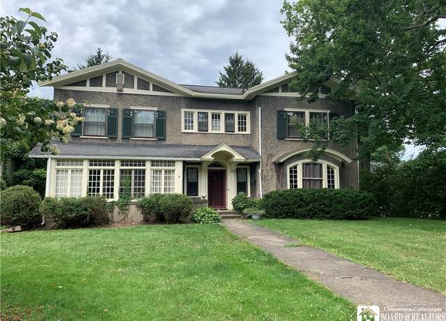 Property at 415 Lakeview Ave, Jamestown, NY 14701, 4 beds, 3.5 baths