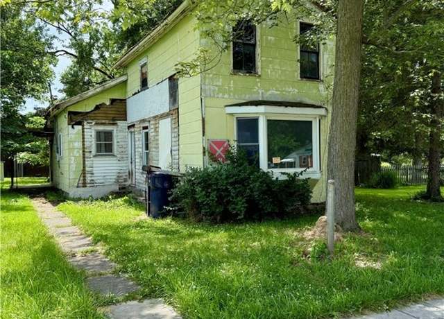 Property at 31 Boston Ave, Seneca Falls, NY 13148, 3 beds, 1 bath