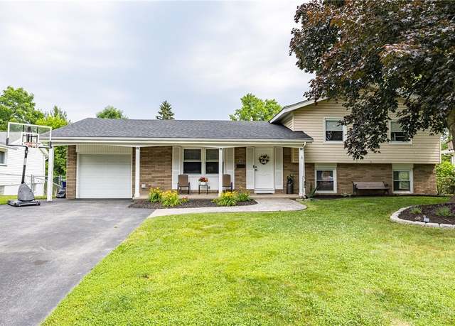 Property at 34 Tanglewood Dr, Greece, NY 14616, 5 beds, 1.5 baths