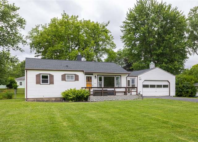 Property at 183 Castle Rd, Henrietta, NY 14623, 3 beds, 1 bath