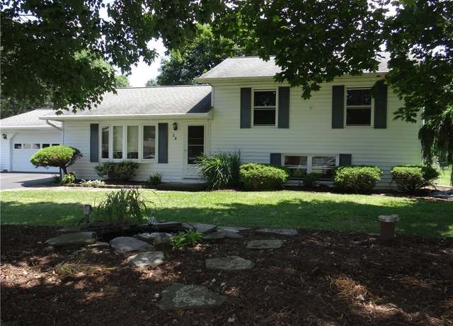 Property at 28 Woodland Way, Big Flats, NY 14845, 3 beds, 1 bath