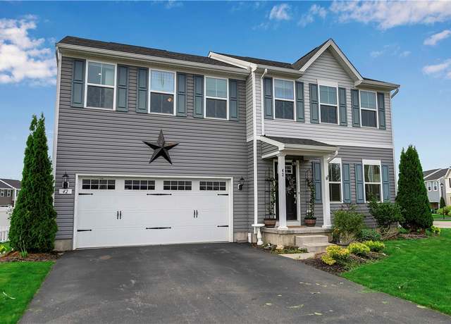 Property at 42 Allie Ln, Hamburg, NY 14075, 4 beds, 3 baths