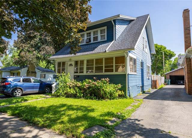 Property at 147 Springfield Ave, Rochester, NY 14609, 3 beds, 1 bath