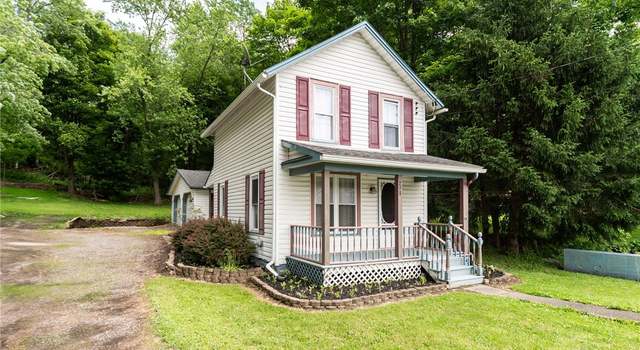 Photo of 298 N Main St St, Warsaw, NY 14569