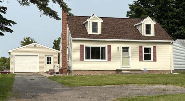 Photo of 44 Ridgefield Dr, Churchville, NY 14428