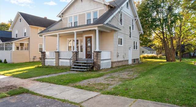 Photo of 23 Peacock St, Auburn, NY 13021
