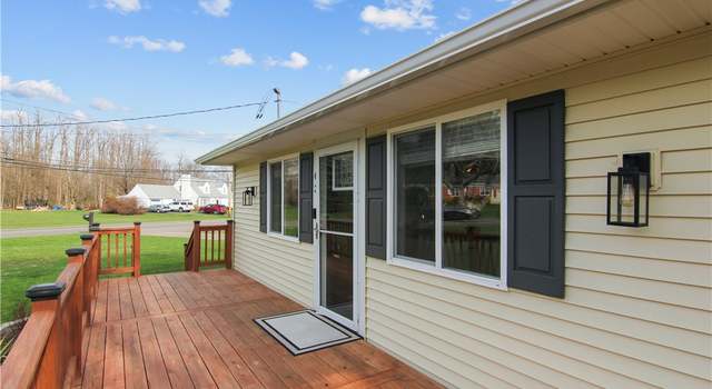 Photo of 163 Hillview Dr, Big Flats, NY 14814