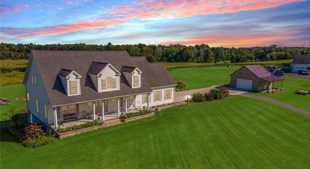 Property at 4312 County Line Rd Rd, Walworth, NY 14450, 3 beds, 2.5 baths