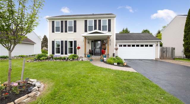 Photo of 636 Bayberry Ln, Walworth, NY 14502