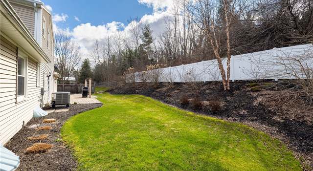 Photo of 51 Williamsburg Dr, Perinton, NY 14450