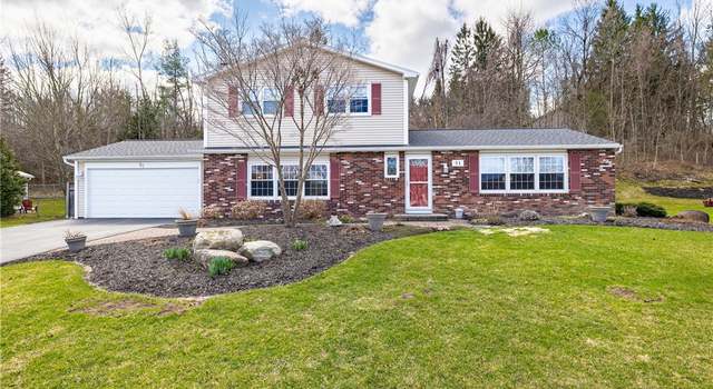 Photo of 51 Williamsburg Dr, Perinton, NY 14450