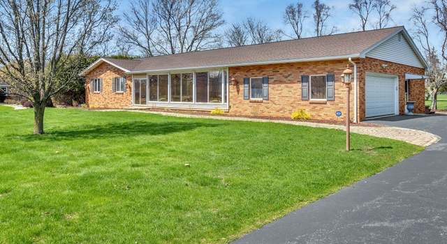 Photo of 1642 Schlegel Rd, Webster, NY 14580