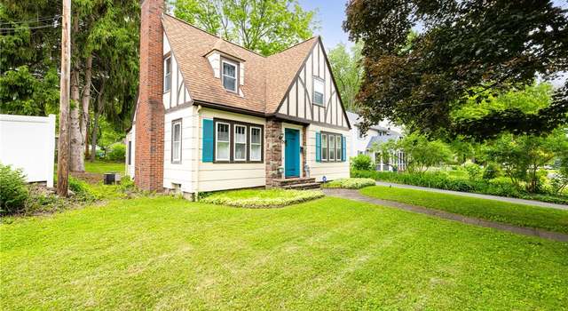 Photo of 25 Kiniry Dr, Irondequoit, NY 14609